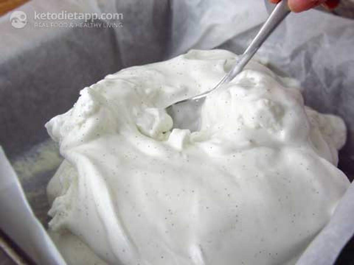 Fluffy LowCarb Marshmallows KetoDiet Blog