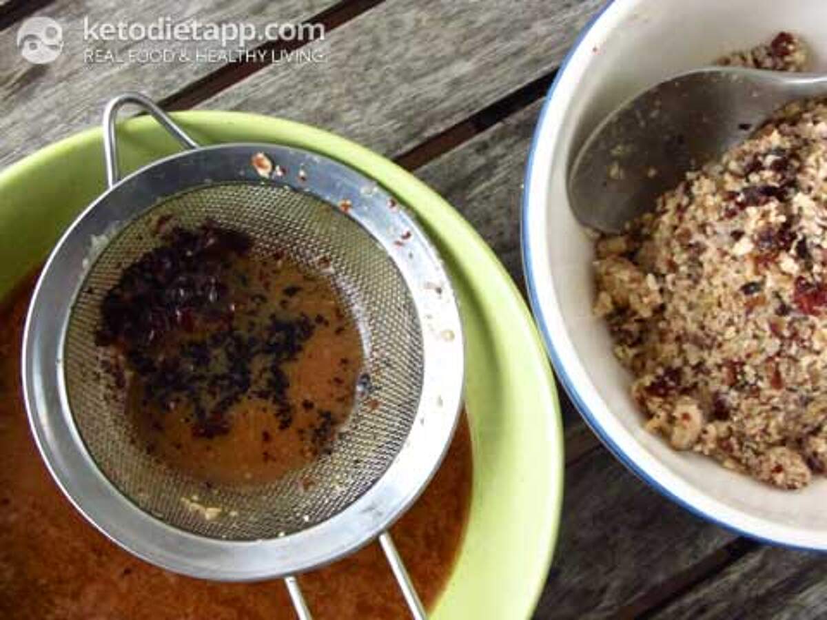 Homemade SugarFree Hazelnut Extract KetoDiet Blog