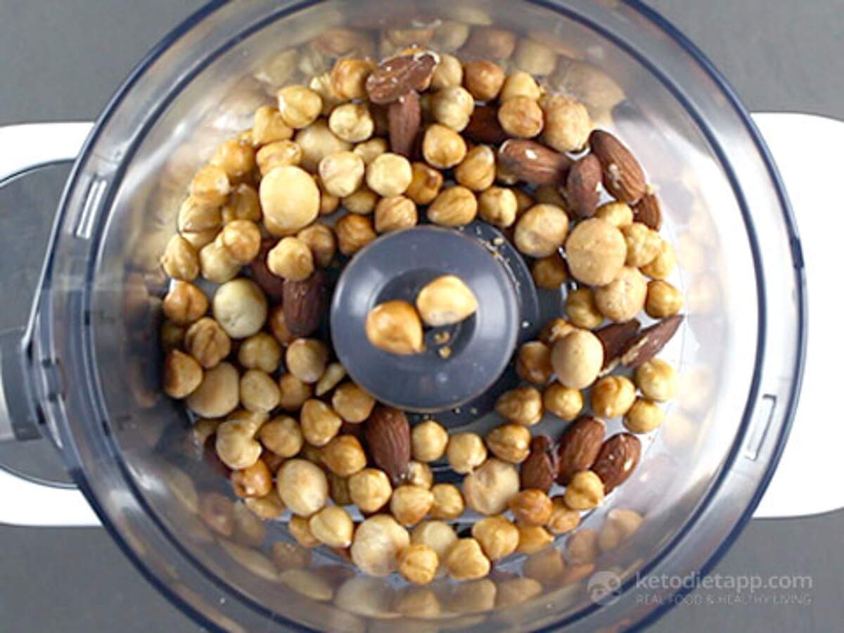 LowCarb Chocolate Hazelnut Spread KetoDiet Blog