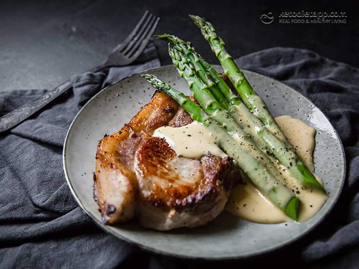 Pork Chops With Asparagus and Hollandaise KetoDiet Blog