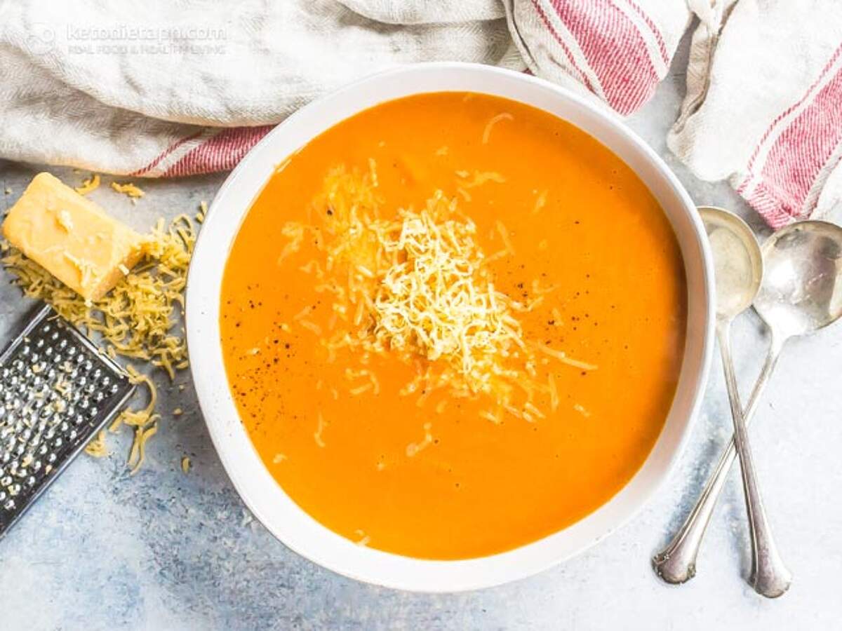 Cheesy Low-Carb Tomato Soup | KetoDiet Blog