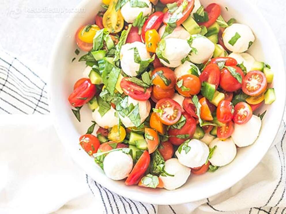 Crispy Salmon Caprese Salad | KetoDiet Blog