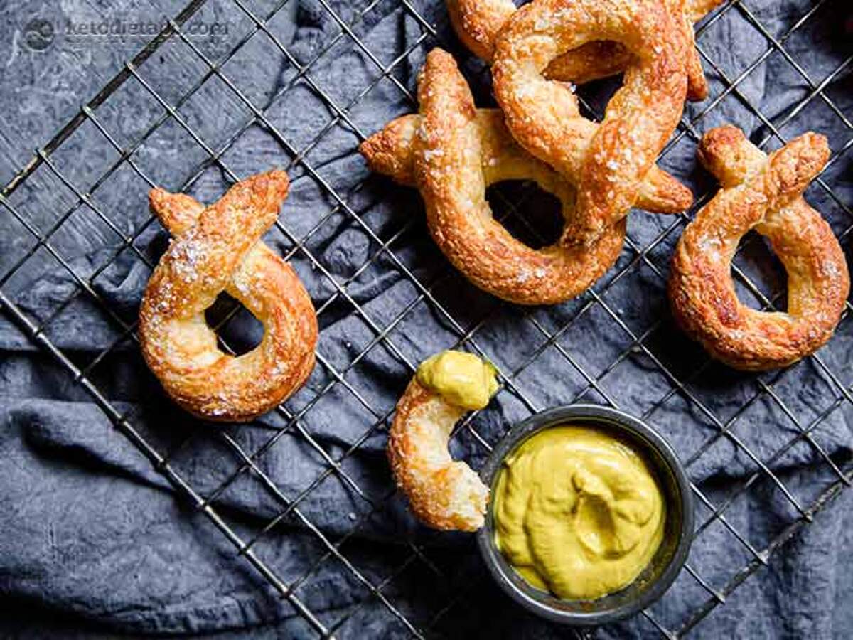 LowCarb & Keto Pretzels KetoDiet Blog