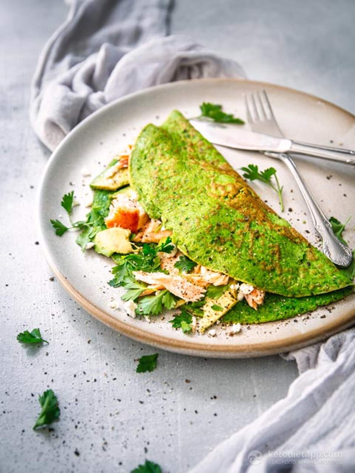 Easy LowCarb Green Omelet KetoDiet Blog