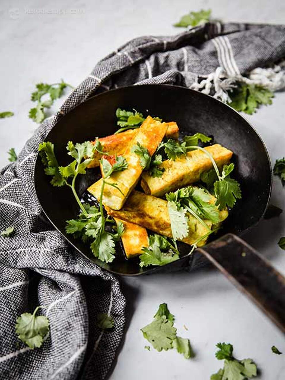 LowCarb Curry Marinated Halloumi KetoDiet Blog