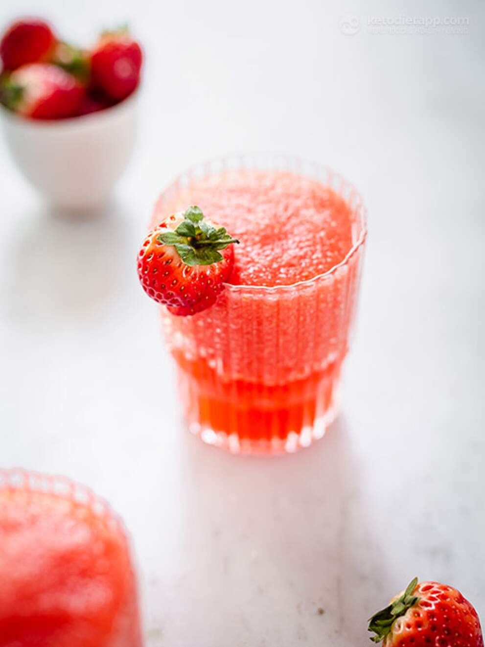 LowCarb Frozen Strawberry Daiquiri KetoDiet Blog