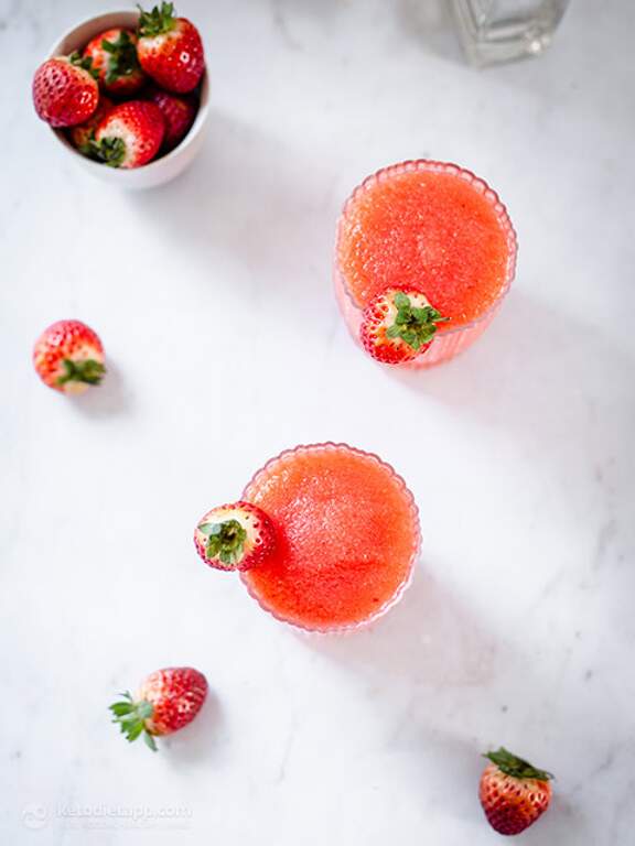 LowCarb Frozen Strawberry Daiquiri KetoDiet Blog