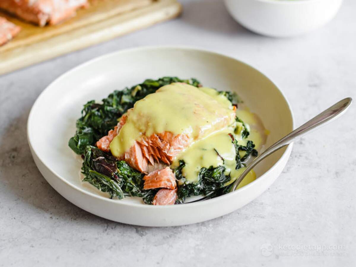 Salmon with Creamy Spinach & Hollandaise Sauce KetoDiet Blog