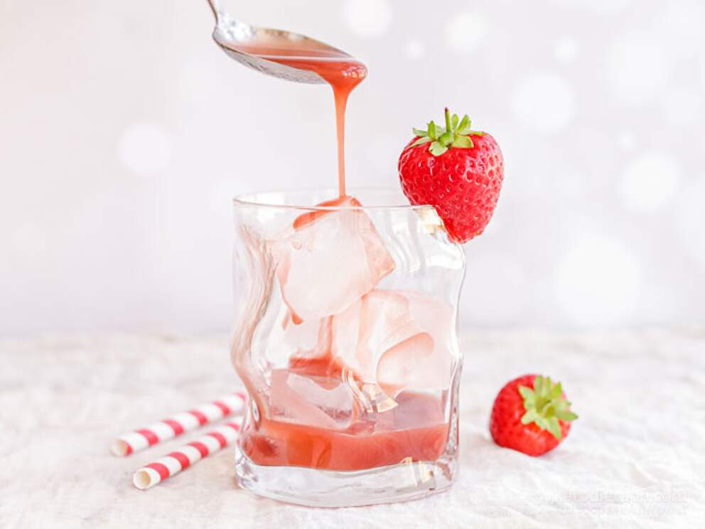 Homemade SugarFree Strawberry Syrup KetoDiet Blog