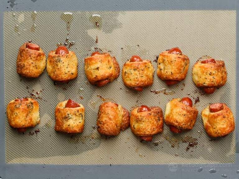 Easy Keto Pigs in a Blanket KetoDiet Blog