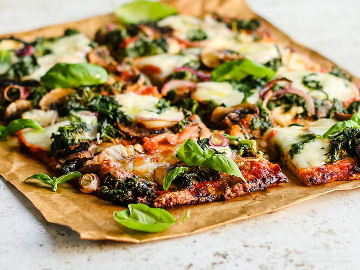 Keto Chicken Crust Pizza | KetoDiet Blog