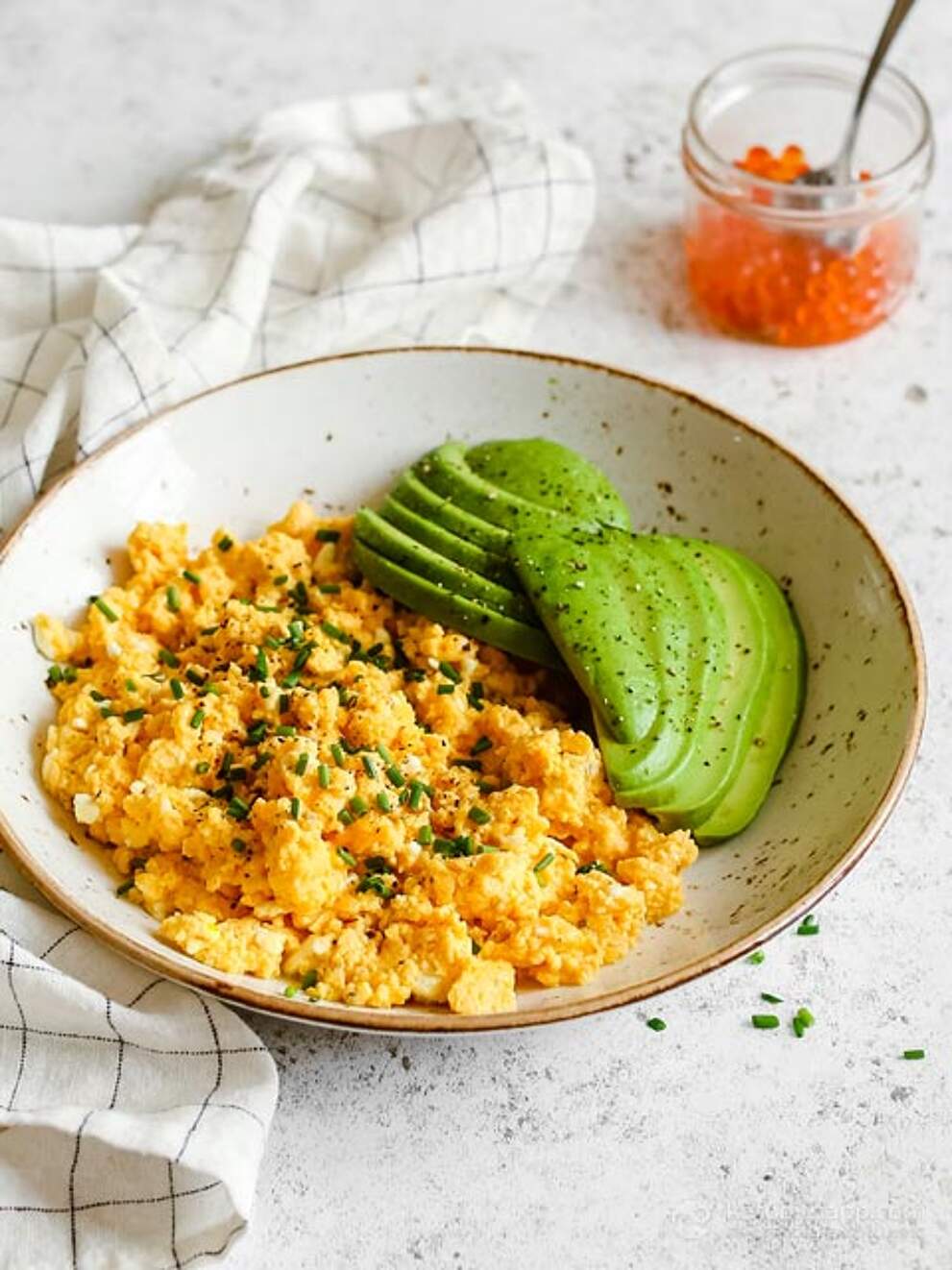 Fluffy Scrambled Eggs with Cottage Cheese KetoDiet Blog