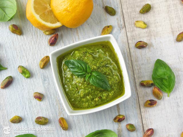 paleo avocado pesto