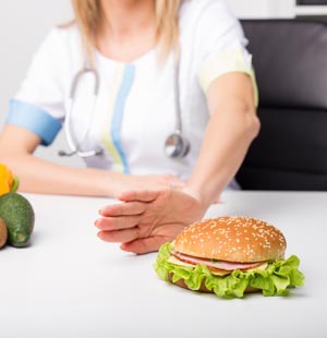 Lifestyle Strategies for Healthy Aging Using a Low-Carb Approach