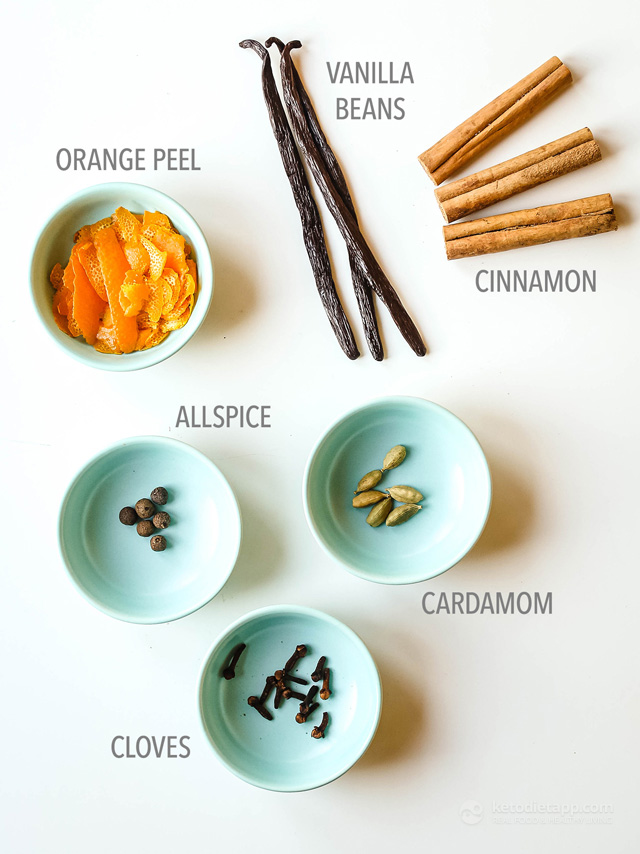 Homemade Christmas Spice Extract