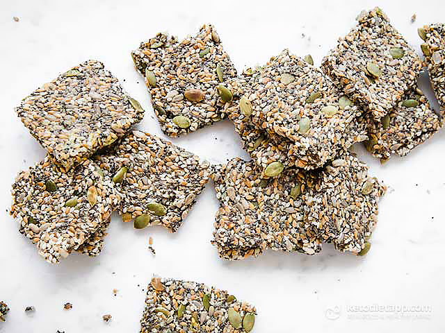 Crispy Multiseed Keto Crackers