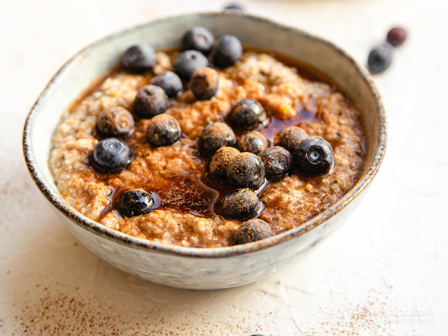 High-Protein Keto Oatmeal
