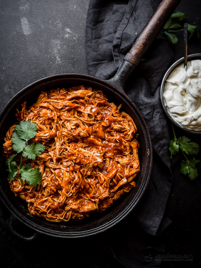 Low-Carb Sweet & Smoky Pulled Chicken