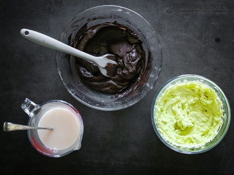 Keto Chocolate & Mint Cheesecake Mousse (no-bake, low-carb, sugar-free) Keto Chocolate & Mint Cheesecake Mousse