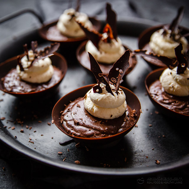 Boozy Keto Chocolate Mousse Bowls