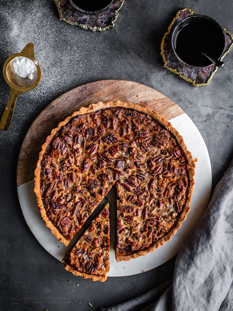 Low-Carb Rum Pecan Pie